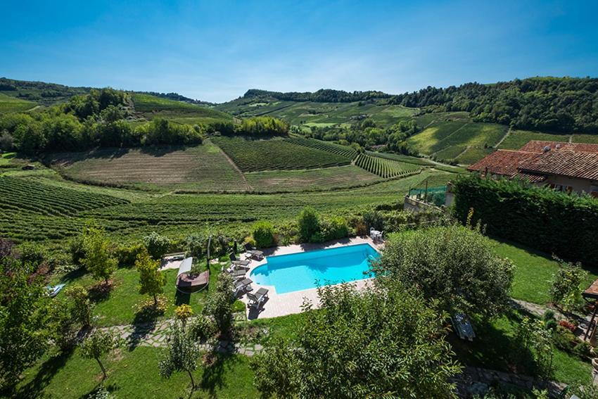Residence Delle Rose Barolo Exterior photo